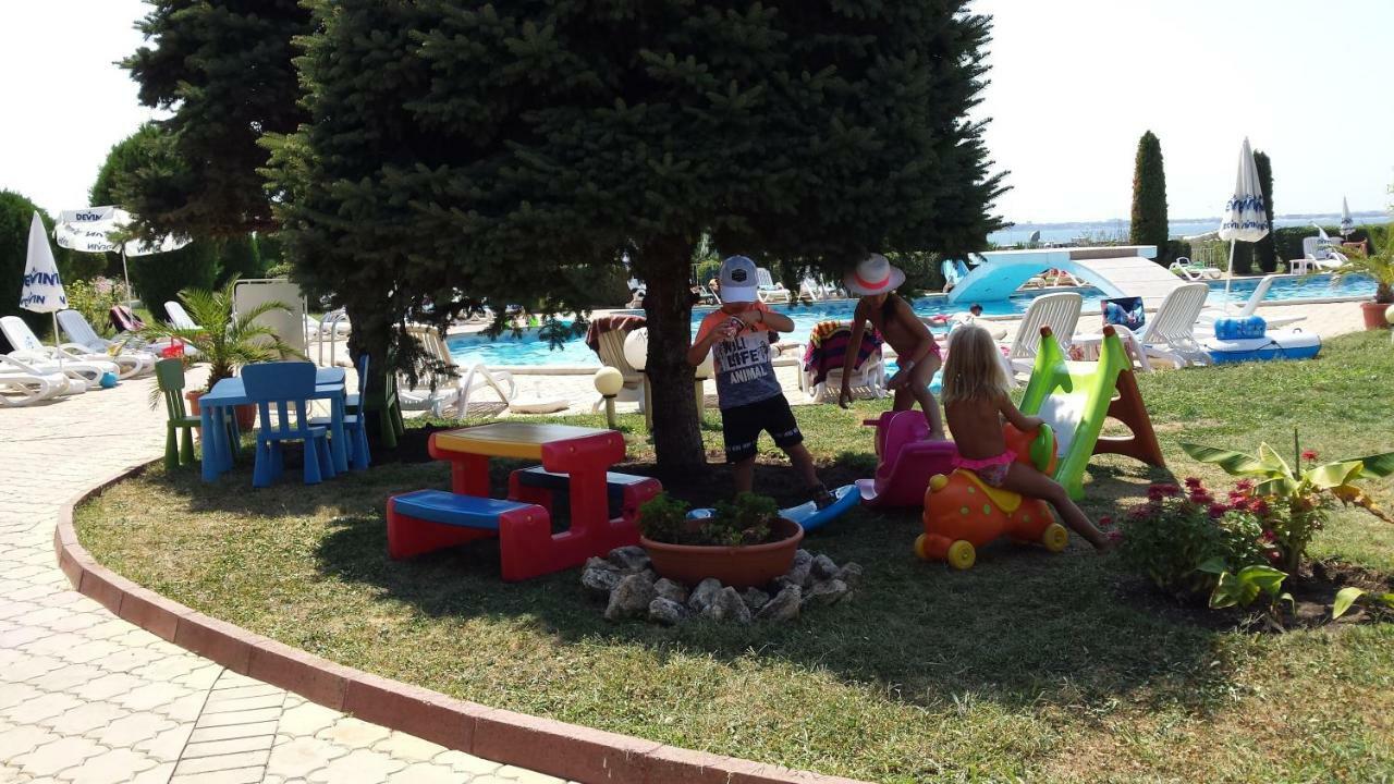 Riviera Complex 6 Hotel Sveti Vlas Exterior foto